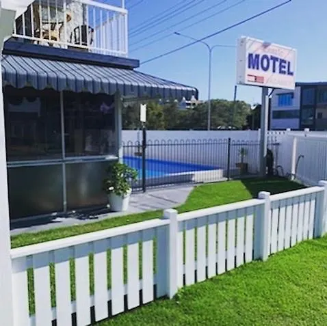 Classic Motel Gold Coast 3*,  Australia