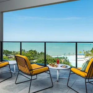 oaks-cairns-hotel.cairnshotels4all.com/