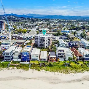 Palms *** Gold Coast