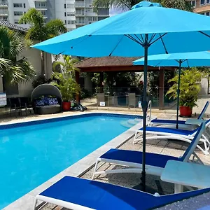 Burleigh Palms *** Gold Coast